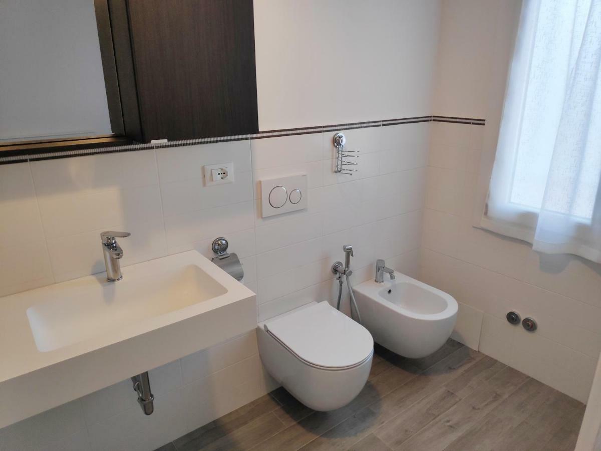 Casadei Guest House Stazione Bologna Exterior photo